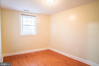 Building Photo - 1124 Passyunk Ave