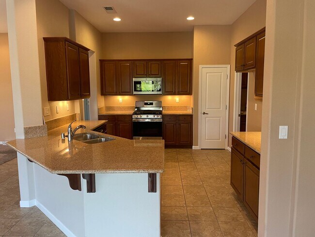 Foto del edificio - Sparks Home in Gated Community!