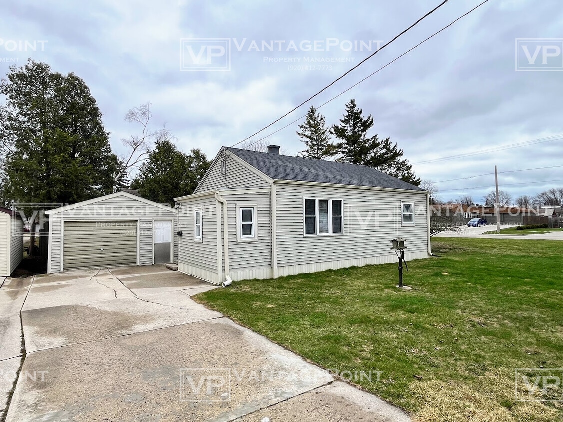 Primary Photo - 3510 Custer St