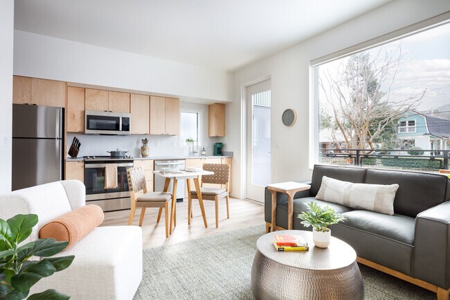 Foto del edificio - 1244 Quincy St