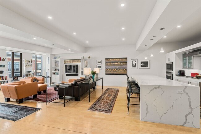 Foto del edificio - 1313 Washington St