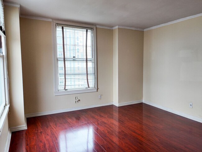 Foto del edificio - 702 Ash St