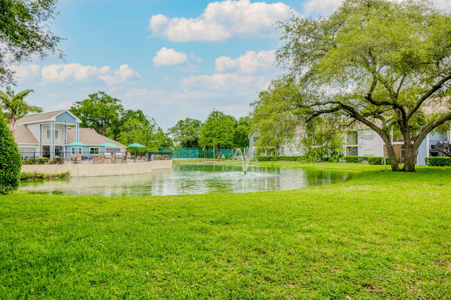 Building Photo - The Crest at Altamonte