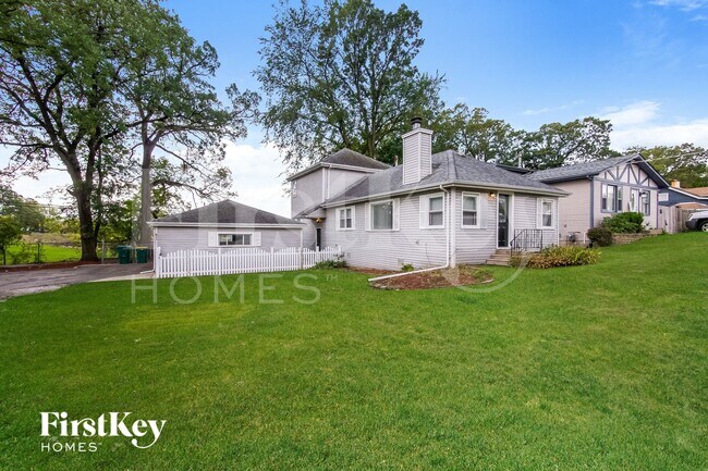 Foto del edificio - 611 W Oakwood Dr