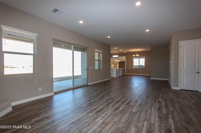 Building Photo - 6166 E Buxton Trl
