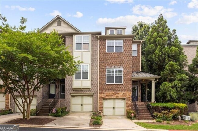 Building Photo - 2024 Cobblestone Cir NE