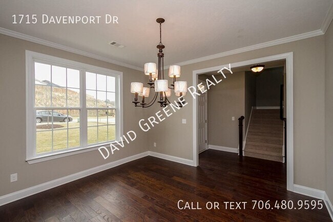 Foto del edificio - 1715 Davenport Dr