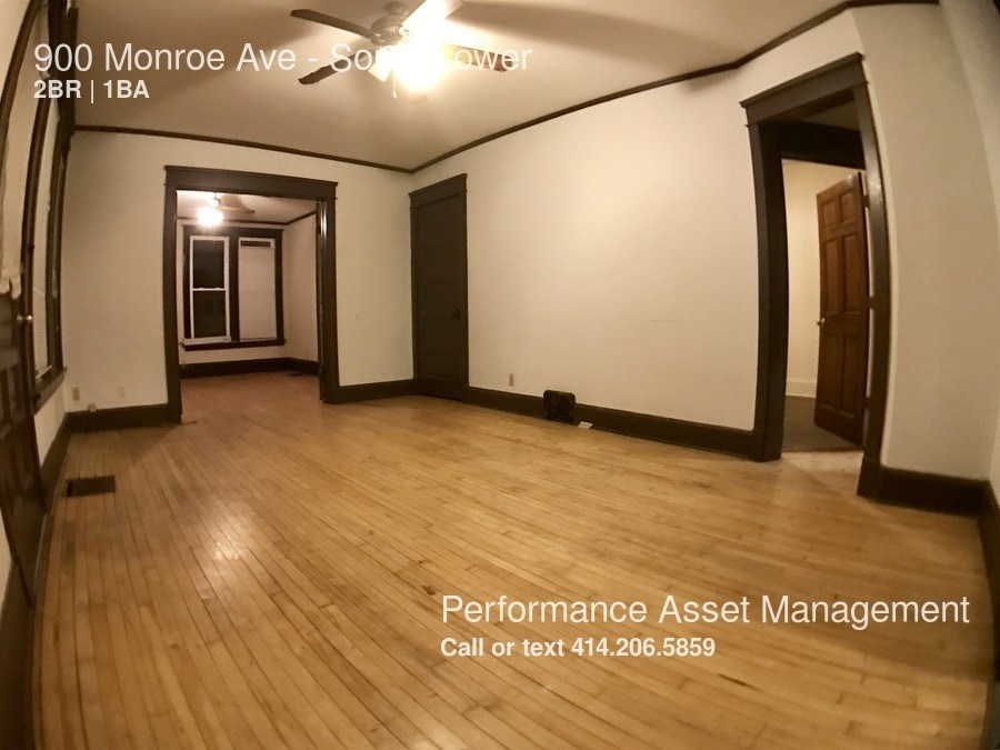 Primary Photo - 900 Monroe Ave