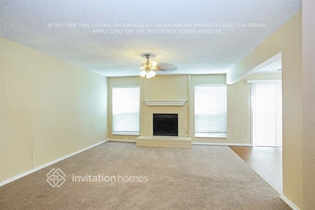 Building Photo - 2800 Claremont Dr