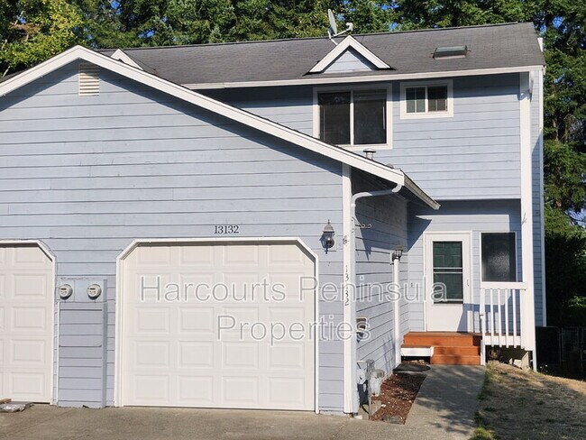 Foto del edificio - 13132 Lakeridge Cir NW