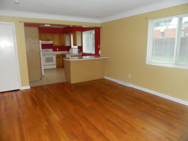 Foto del edificio - 802 SW 3rd St