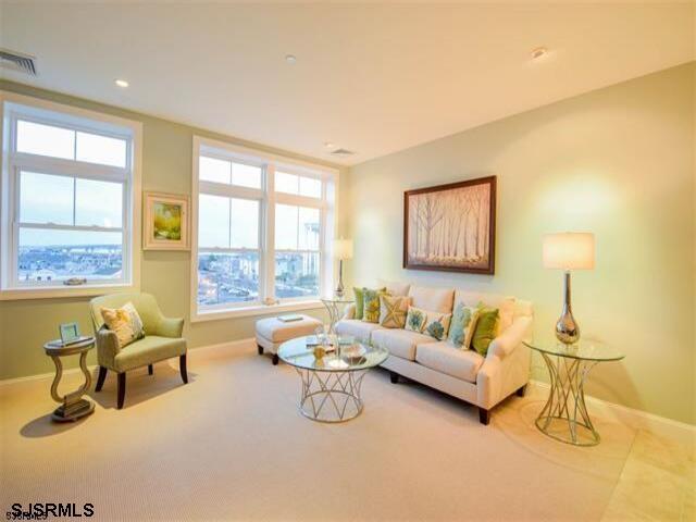 Foto del edificio - 810 Asbury Ave