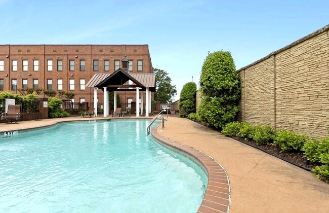 Building Photo - 720 Litty Ct