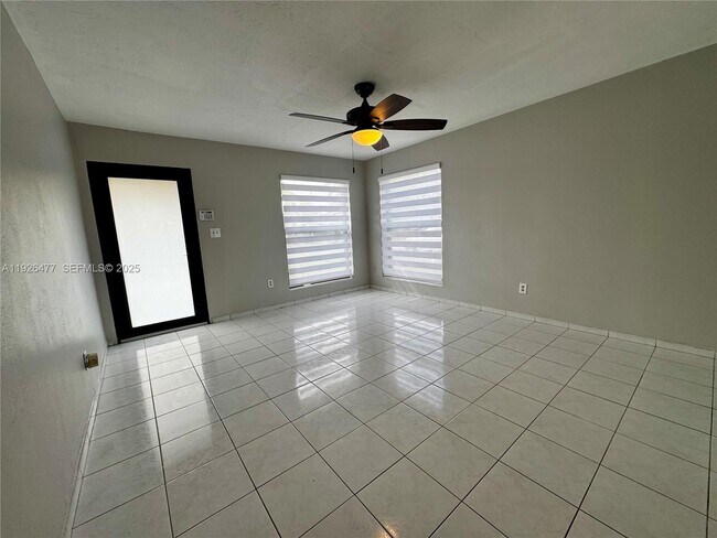 Foto del edificio - 12365 SW 119th Terrace