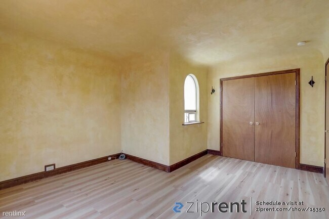 Building Photo - 2 br, 1 bath House - 2242 46th Ave, San Fr...