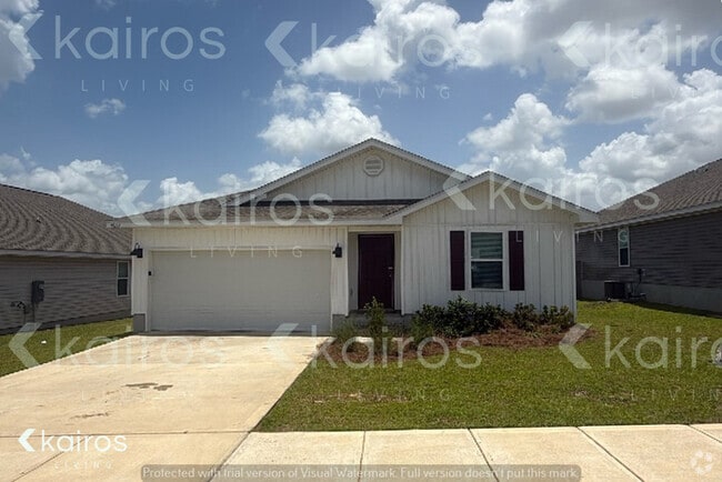 Building Photo - 4655 Malay Cir
