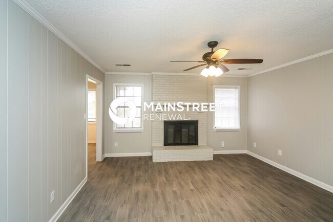 Building Photo - 4 Bedroom Pet-Friendly Home in Southaven, ...