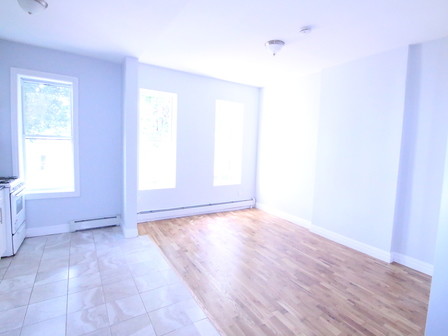 Primary Photo - 168 Hale Ave