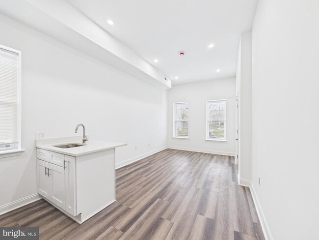 Building Photo - 1315 Harlem Ave