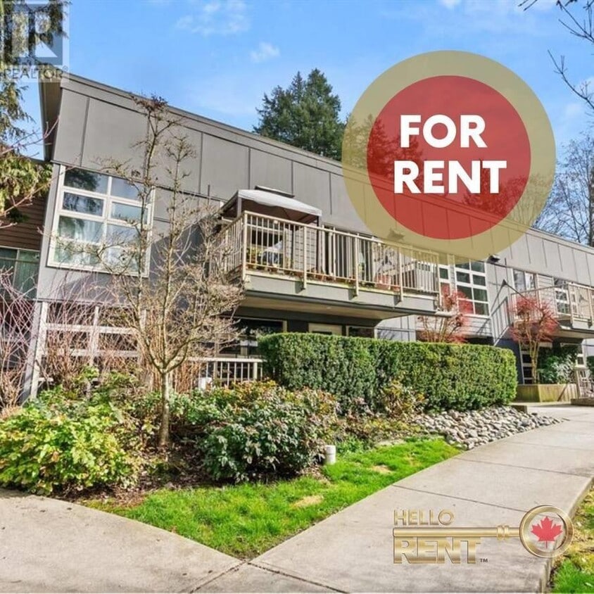 Primary Photo - 2832-2832 Capilano Rd