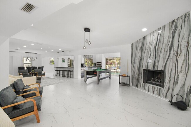 Foto del edificio - 12231 Areaca Dr