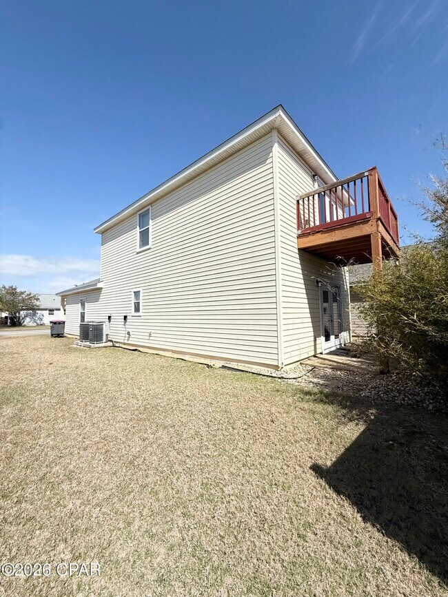 Foto del edificio - 11741 Seashore Ln