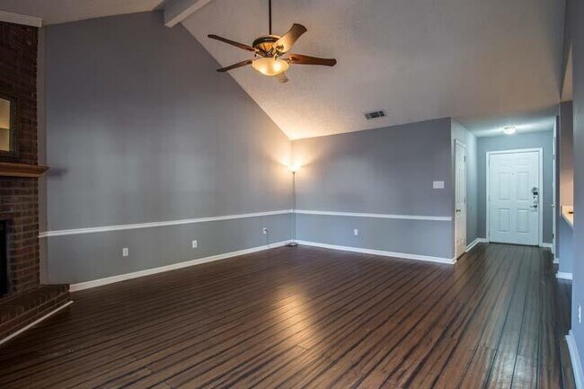 Building Photo - 6681 Sunrise Ridge Cir