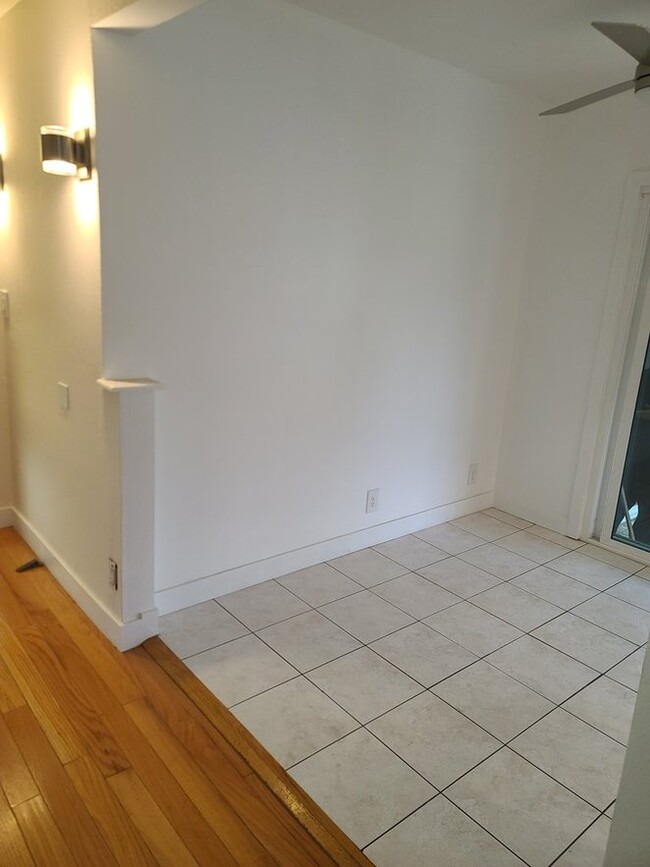 Foto del edificio - 1118 W Cruces St