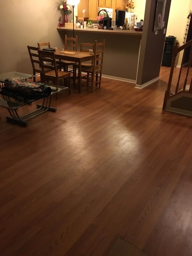 Foto del edificio - 2128 Fulham Dr