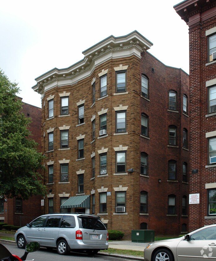 Building Photo - 91-93 Belle St