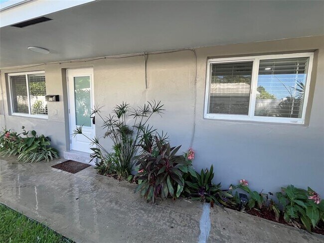 Foto del edificio - 916 NW 26th St