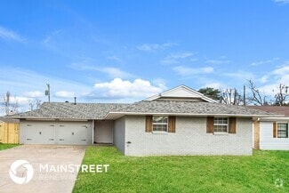 Building Photo - 7429 NW 29th St