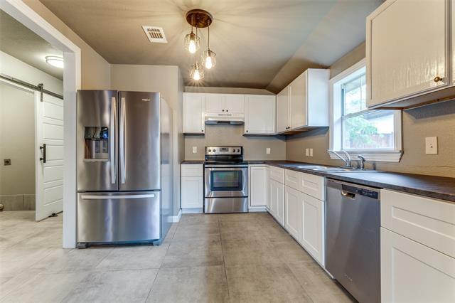 Building Photo - 3112 Olive Pl