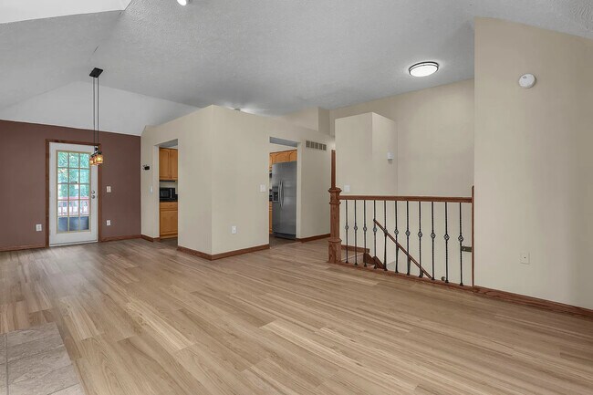 Foto del edificio - 3165 Curtis Knoll Dr