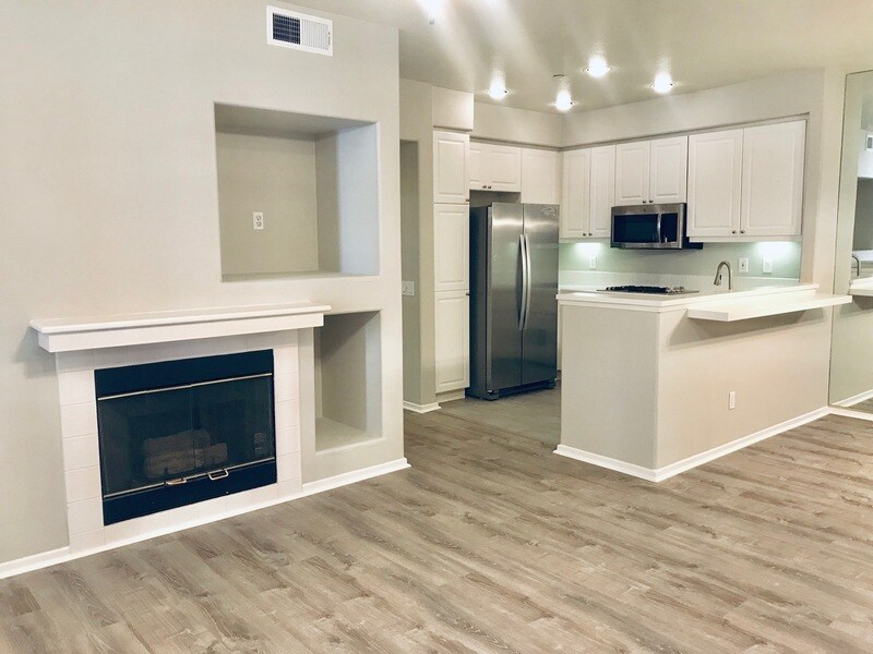 10766 Sabre Hill Dr Unit 157, San Diego, CA 92128 Condo for Rent in