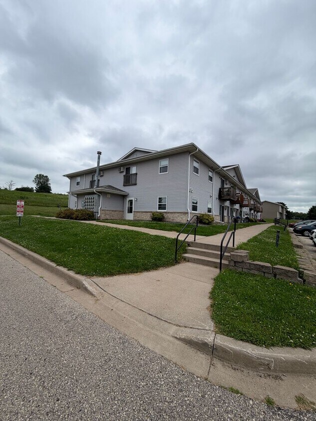 Building Photo - Cozy One Bedroom Is Waiting For You!!