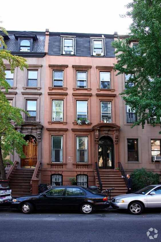 Primary Photo - 41 7th Ave