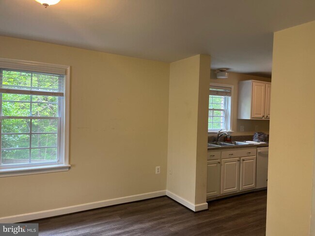 Building Photo - 6038 Heathwick Ct