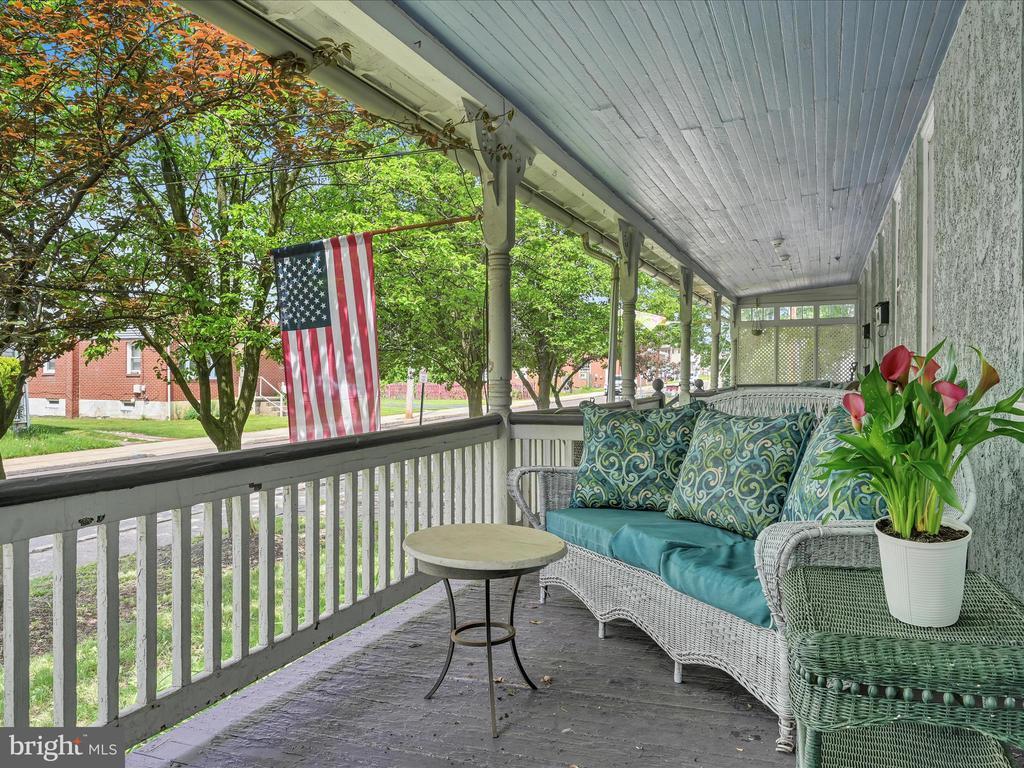 37 Maple Ave, Hatfield, PA 19440 Townhome Rentals in Hatfield PA