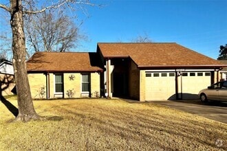 Building Photo - 15711 Tammany Ln