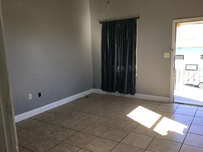 Foto del edificio - 400 Avenue B