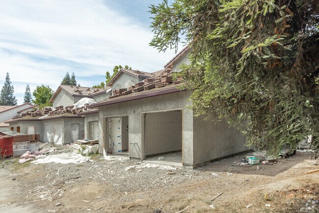 Construction 6/21 - 4916 Cambridge Pl