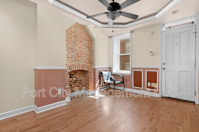 Building Photo - 110 N Bradford St
