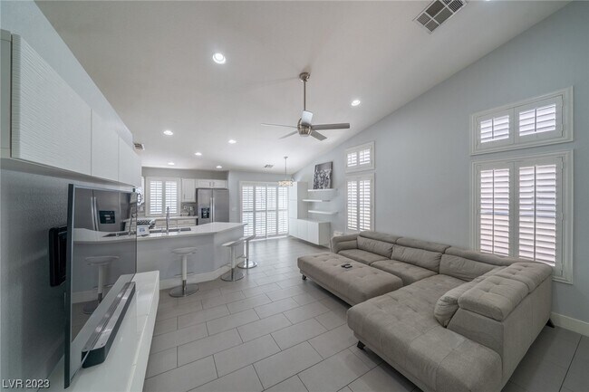 Foto del edificio - 9821 Ridge Creek Pl