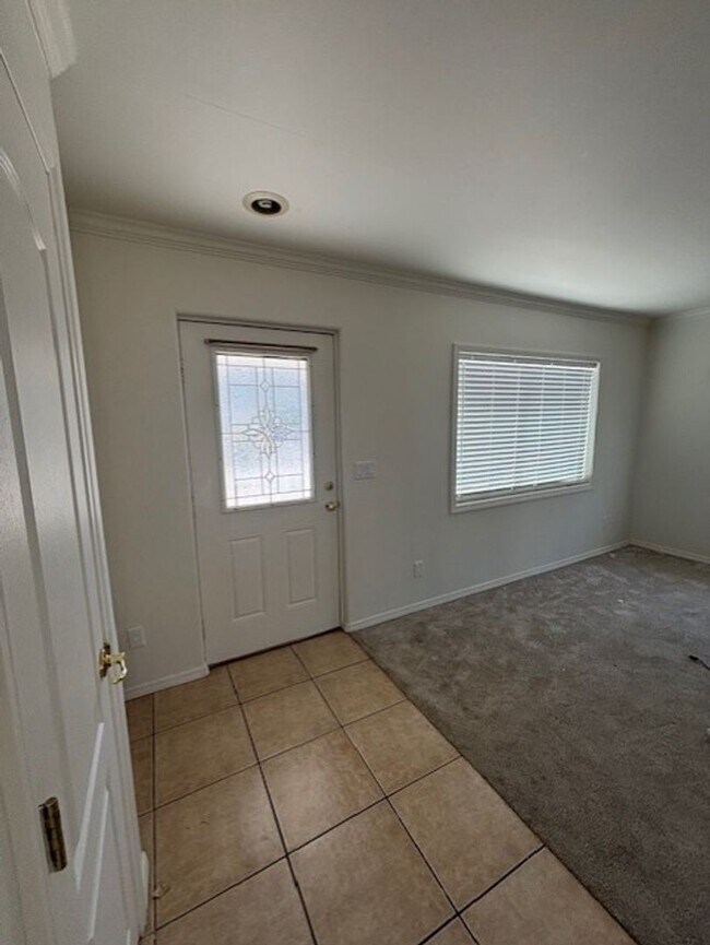 Foto del edificio - Newly Renovated 2 Bedroom Home in Mountain...