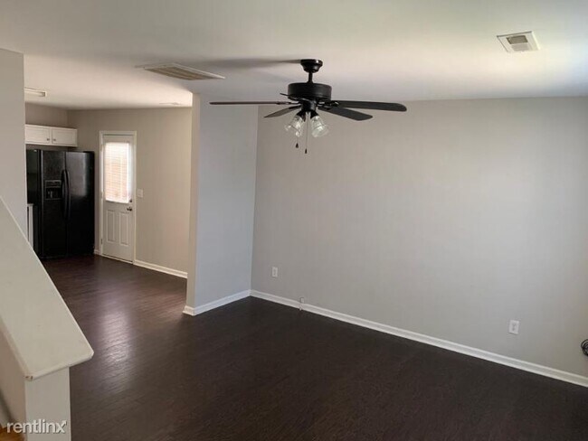 Building Photo - 4 br, 2 bath House - 228 Pangle Dr 1 Unit 1