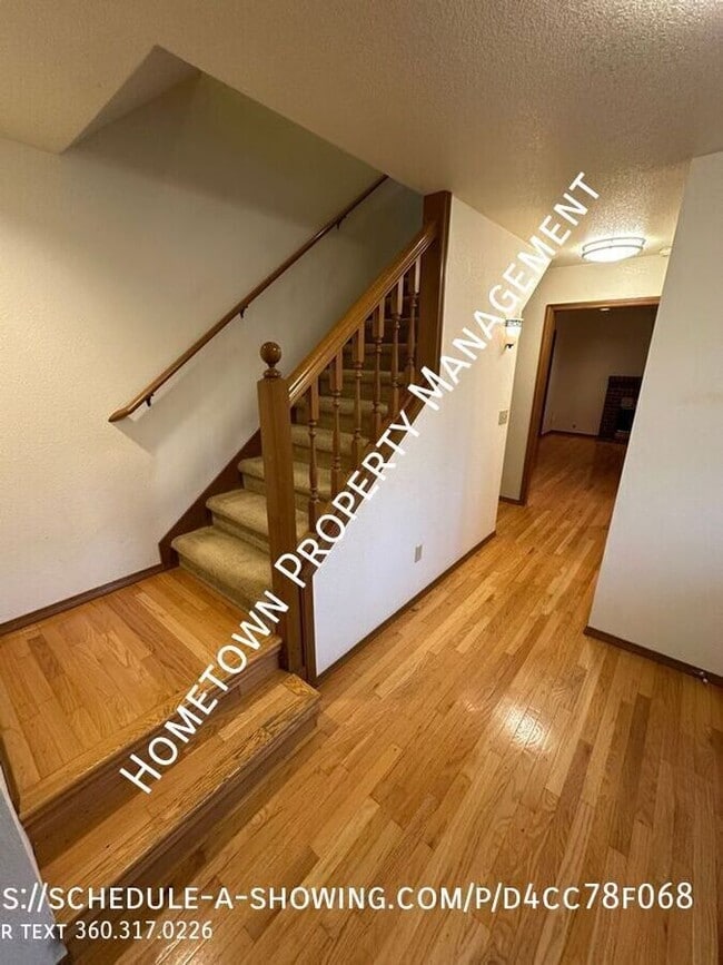 Building Photo - 3221 41st Way SE