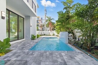 Building Photo - 204 Osceola Park Ln
