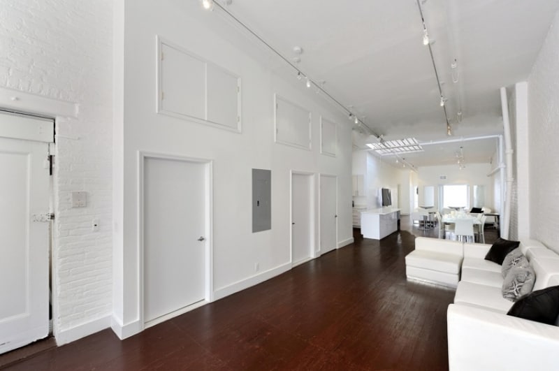Primary Photo - 65 Greene St
