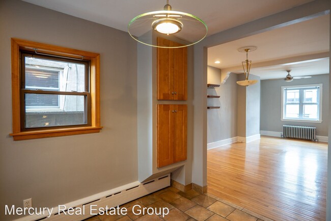 Building Photo - 3 br, 1 bath House - 2518 S Bancroft St